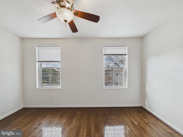 521 N 35TH ST, Philadelphia, PA 19104