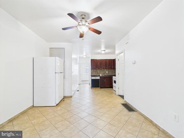 521 N 35TH ST, Philadelphia, PA 19104