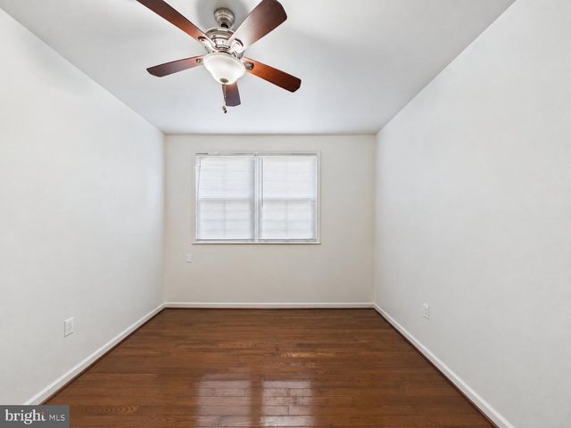 521 N 35TH ST, Philadelphia, PA 19104
