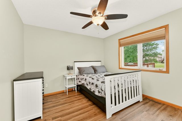 2482 Crimson Ridge Circle NW, Rochester, MN 55901
