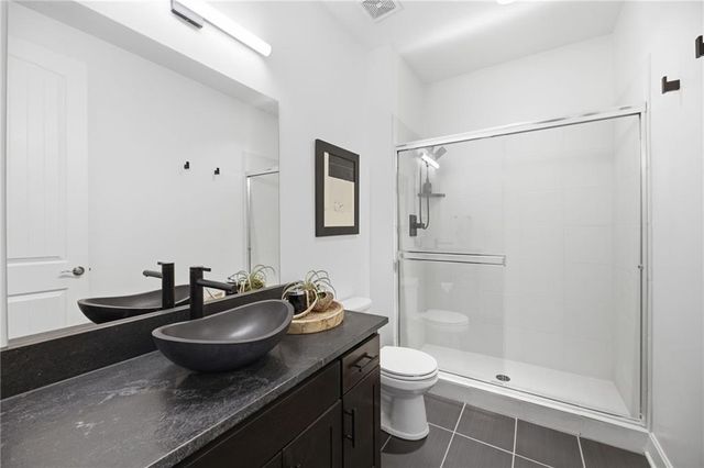 17333 Hauser Street, Overland Park, KS 66221