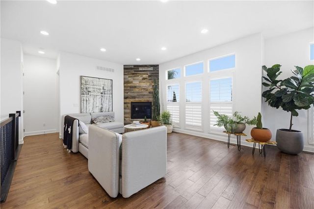 17333 Hauser Street, Overland Park, KS 66221
