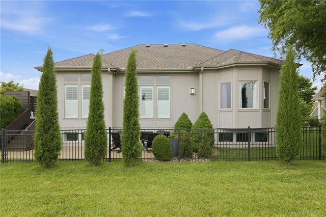 17333 Hauser Street, Overland Park, KS 66221