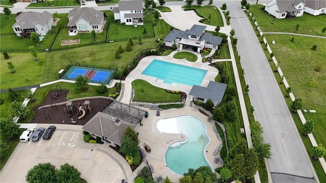 17333 Hauser Street, Overland Park, KS 66221