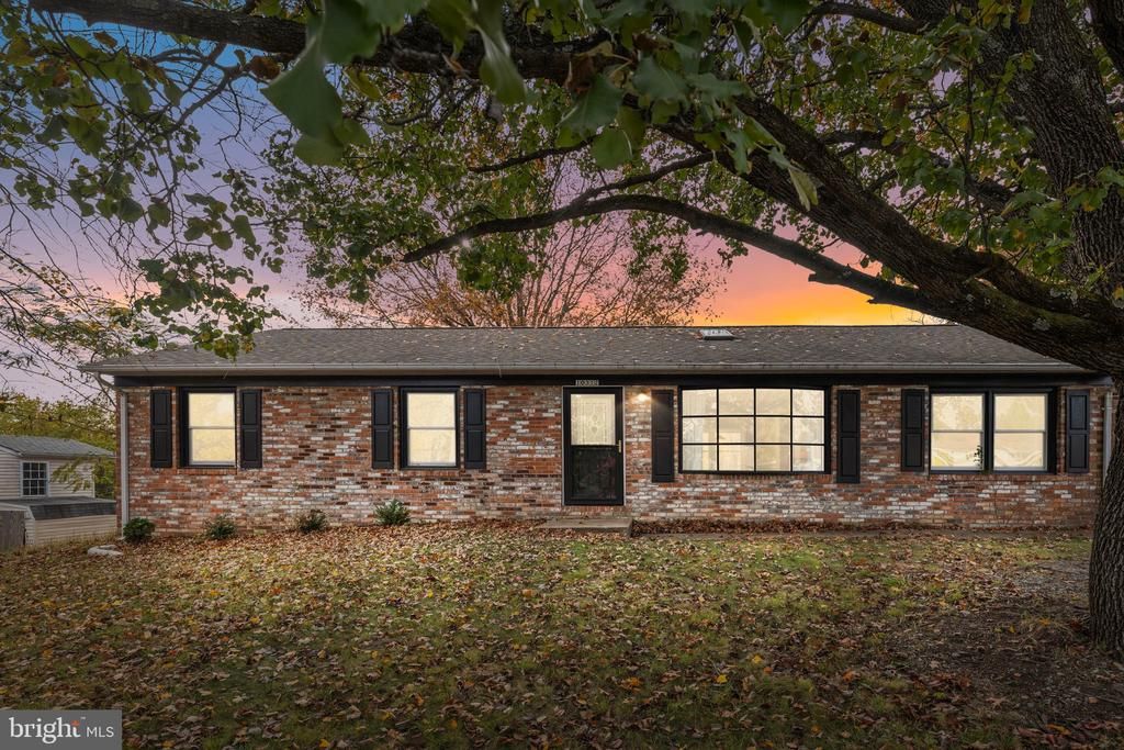 10312 MEADOWVIEW DR, Fredericksburg, VA 22408