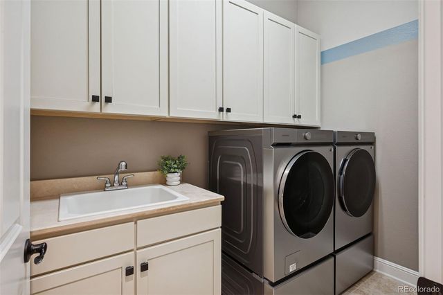 8363 S Winnipeg Court, Aurora, CO 80016