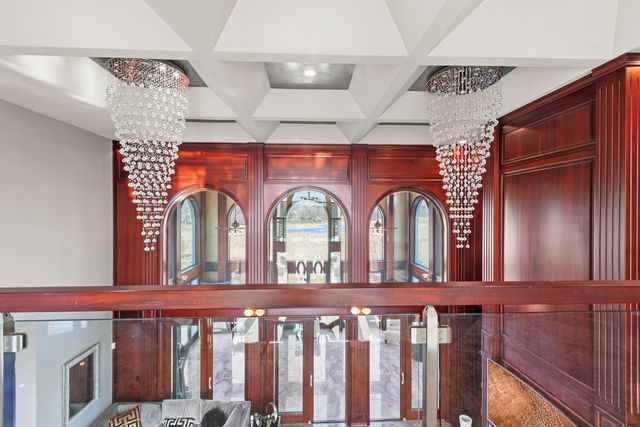 15 Terra Vita Court, South Barrington, IL 60010