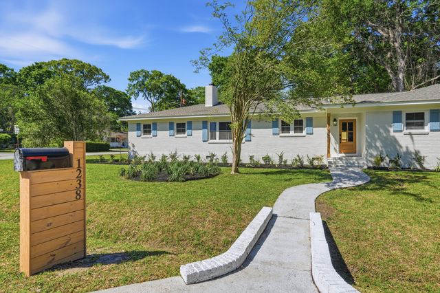 1238 Harrow Street, Charleston, SC 29407