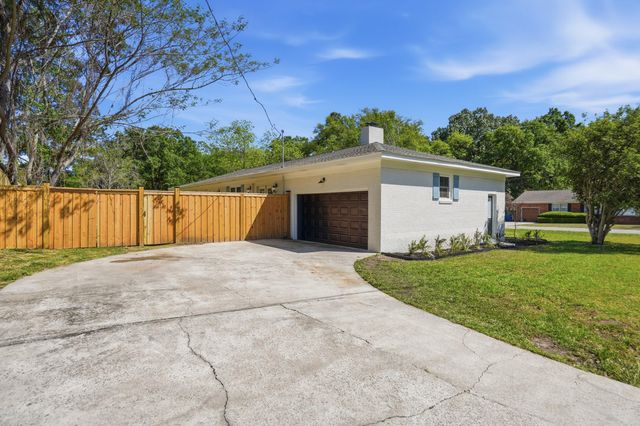 1238 Harrow Street, Charleston, SC 29407