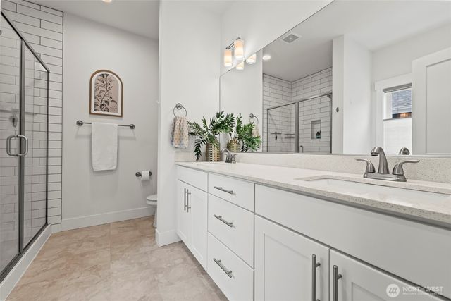 30 E Cedarland Lane, Allyn, WA 98524