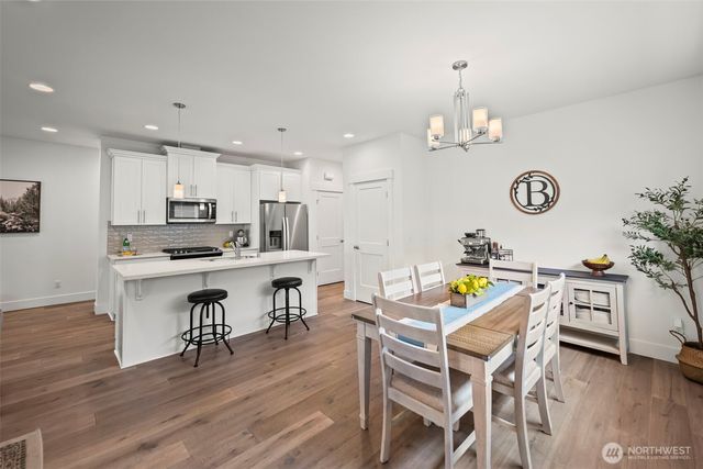 30 E Cedarland Lane, Allyn, WA 98524