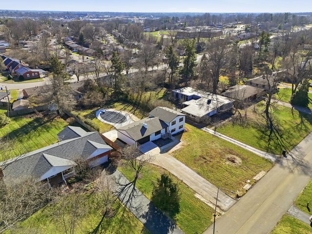 294 Idle Hour Drive, Lexington, KY 40502