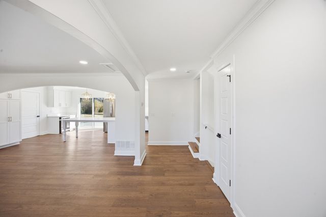 294 Idle Hour Drive, Lexington, KY 40502