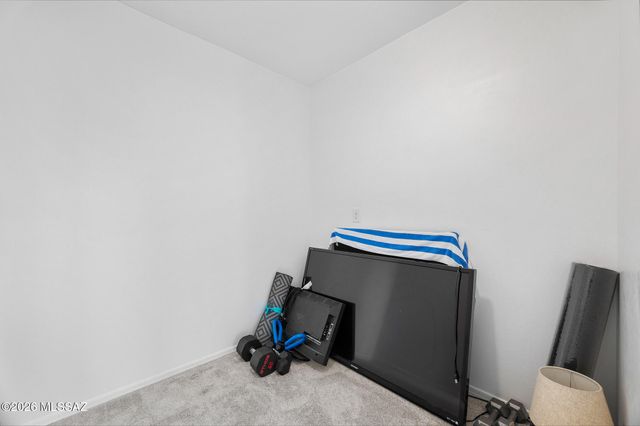 12092 E Ryscott Circle, Vail, AZ 85641