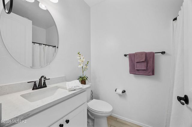 12092 E Ryscott Circle, Vail, AZ 85641