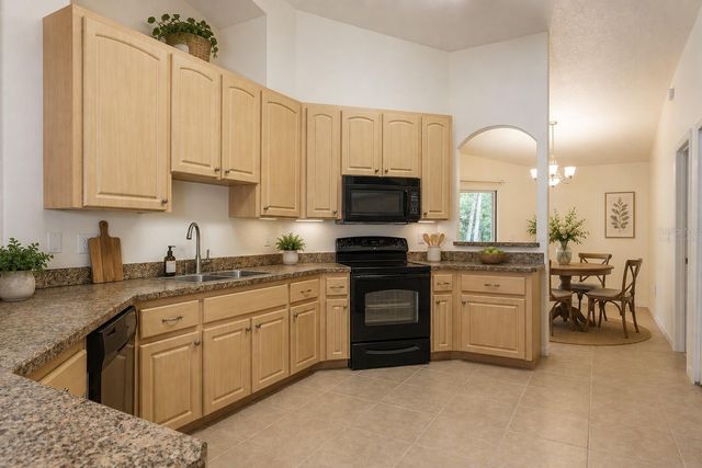 3 ZODIAC PLACE, Palm Coast, FL 32164