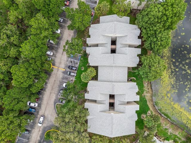 1948 LAKE ATRIUMS CIRCLE 124, Orlando, FL 32839