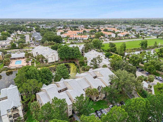 1948 LAKE ATRIUMS CIRCLE 124, Orlando, FL 32839