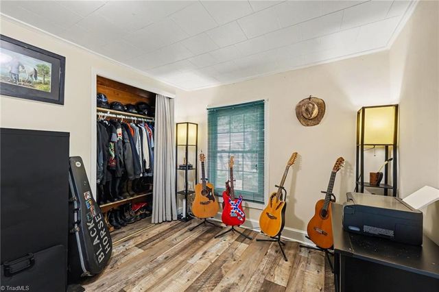 5883 Mendenhall Road, Archdale, NC 27263