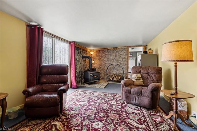 5883 Mendenhall Road, Archdale, NC 27263