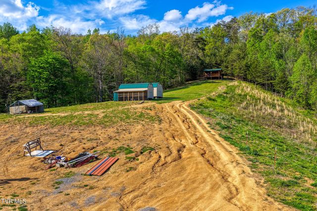 336 Cloud Creek Road, Rogersville, TN 37857