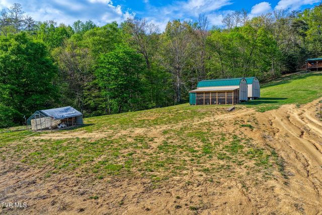 336 Cloud Creek Road, Rogersville, TN 37857