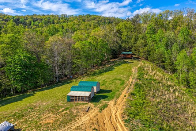 336 Cloud Creek Road, Rogersville, TN 37857