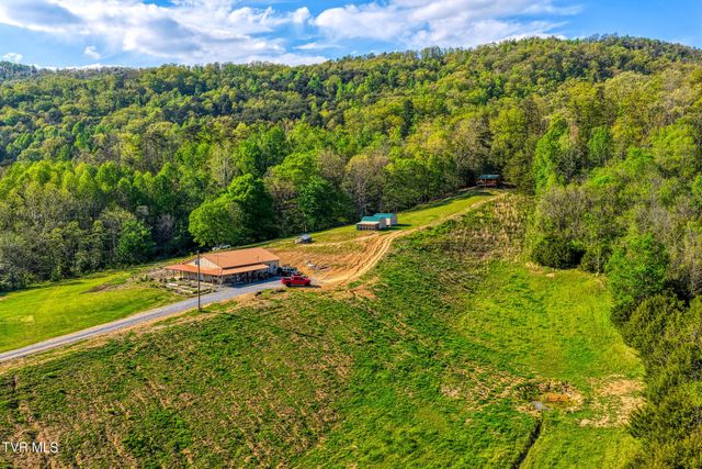 336 Cloud Creek Road, Rogersville, TN 37857