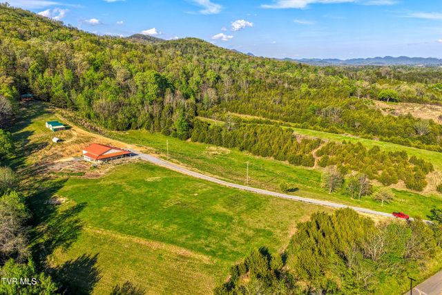 336 Cloud Creek Road, Rogersville, TN 37857