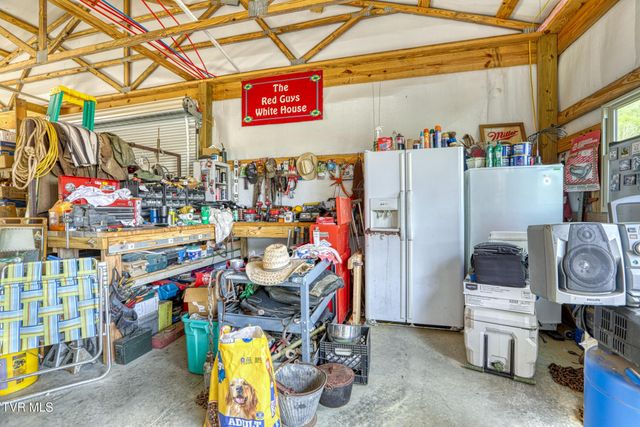336 Cloud Creek Road, Rogersville, TN 37857