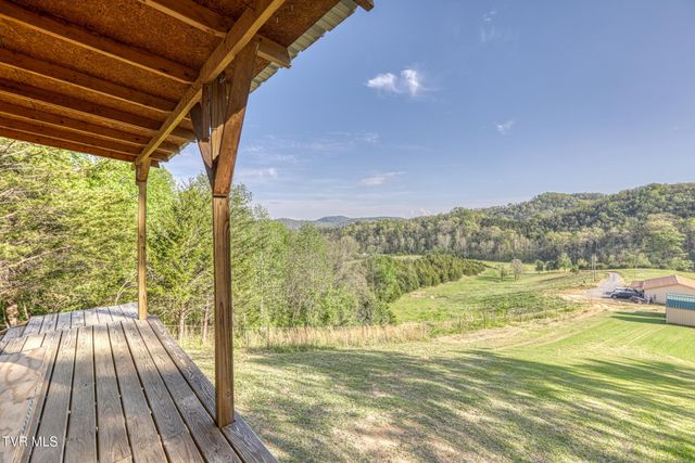 336 Cloud Creek Road, Rogersville, TN 37857