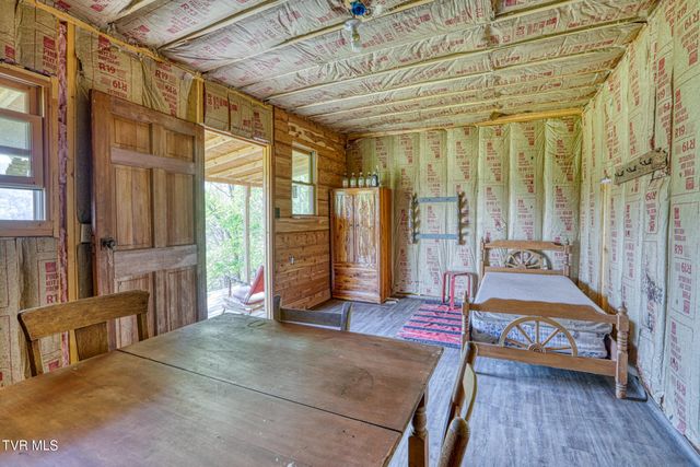 336 Cloud Creek Road, Rogersville, TN 37857