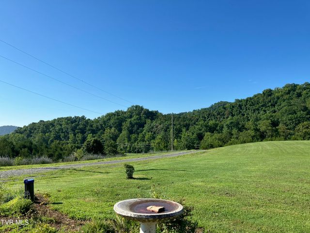 336 Cloud Creek Road, Rogersville, TN 37857