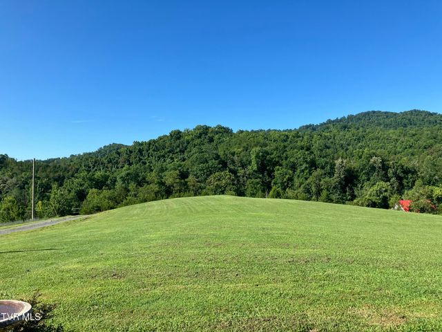 336 Cloud Creek Road, Rogersville, TN 37857