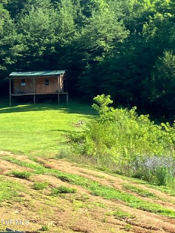 336 Cloud Creek Road, Rogersville, TN 37857