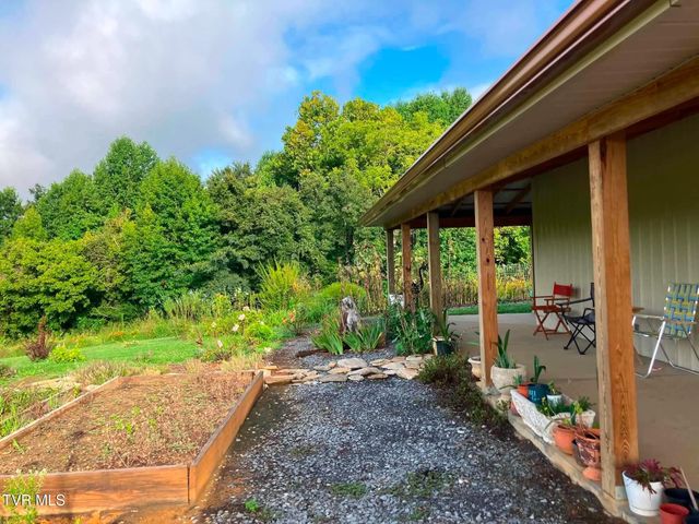336 Cloud Creek Road, Rogersville, TN 37857