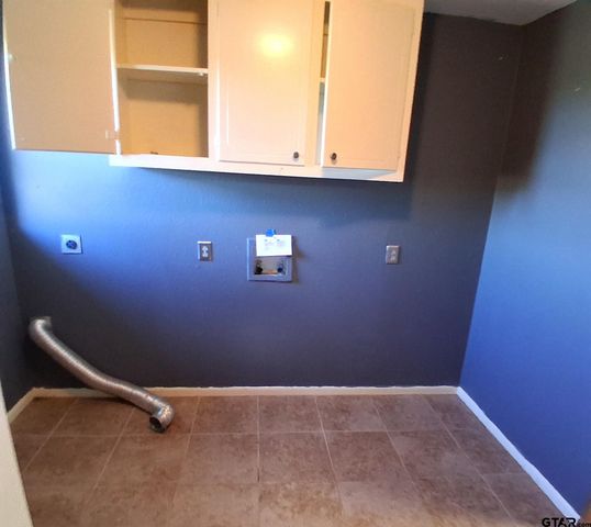 720 CR 3315, Omaha, TX 75571