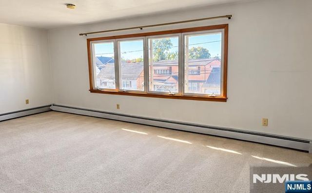 55 Avenue B, Lodi, NJ 07644