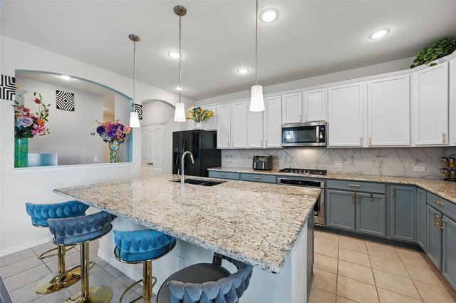 11316 Twisting Peak Road, Fort Worth, TX 76052