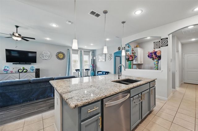 11316 Twisting Peak Road, Fort Worth, TX 76052