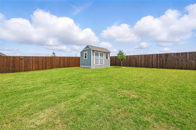 11316 Twisting Peak Road, Fort Worth, TX 76052