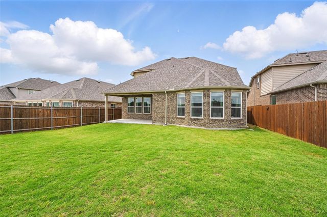 11316 Twisting Peak Road, Fort Worth, TX 76052