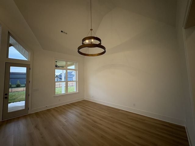 7513 Sutcliff Dr, College Grove, TN 37046