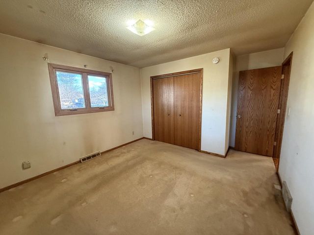 1732 Viking AVENUE, Holmen, WI 54636