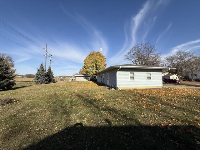 1732 Viking AVENUE, Holmen, WI 54636