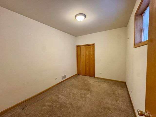 3541 N Pontiac Avenue, Chicago, IL 60634