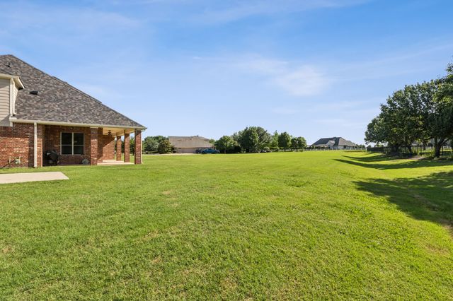 1505 Barton Creek Court, Lucas, TX 75002