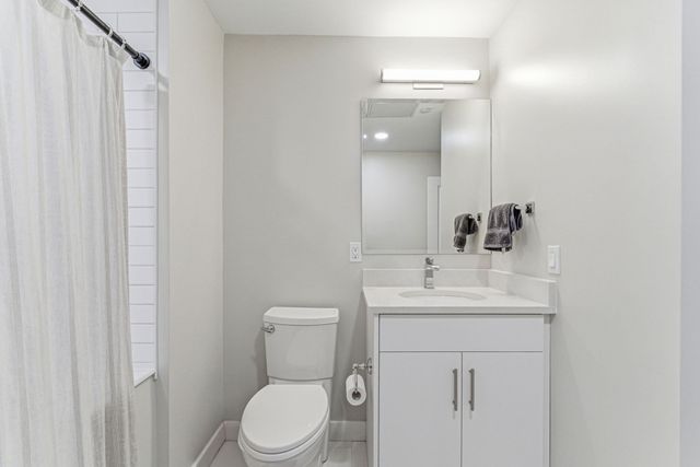 157 Chestnut 203, Chelsea, MA 02150