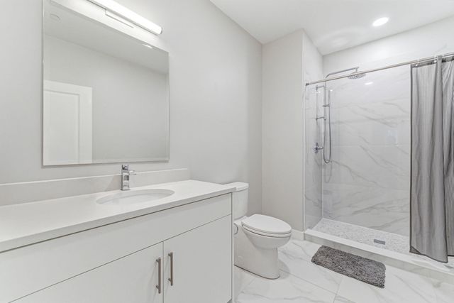 157 Chestnut 203, Chelsea, MA 02150