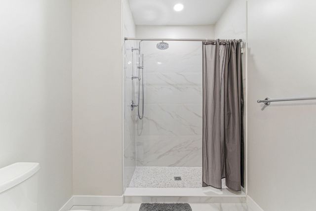157 Chestnut 203, Chelsea, MA 02150